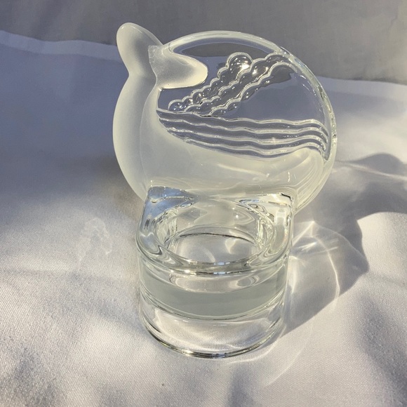 Whale candle holder - Picture 2 of 6